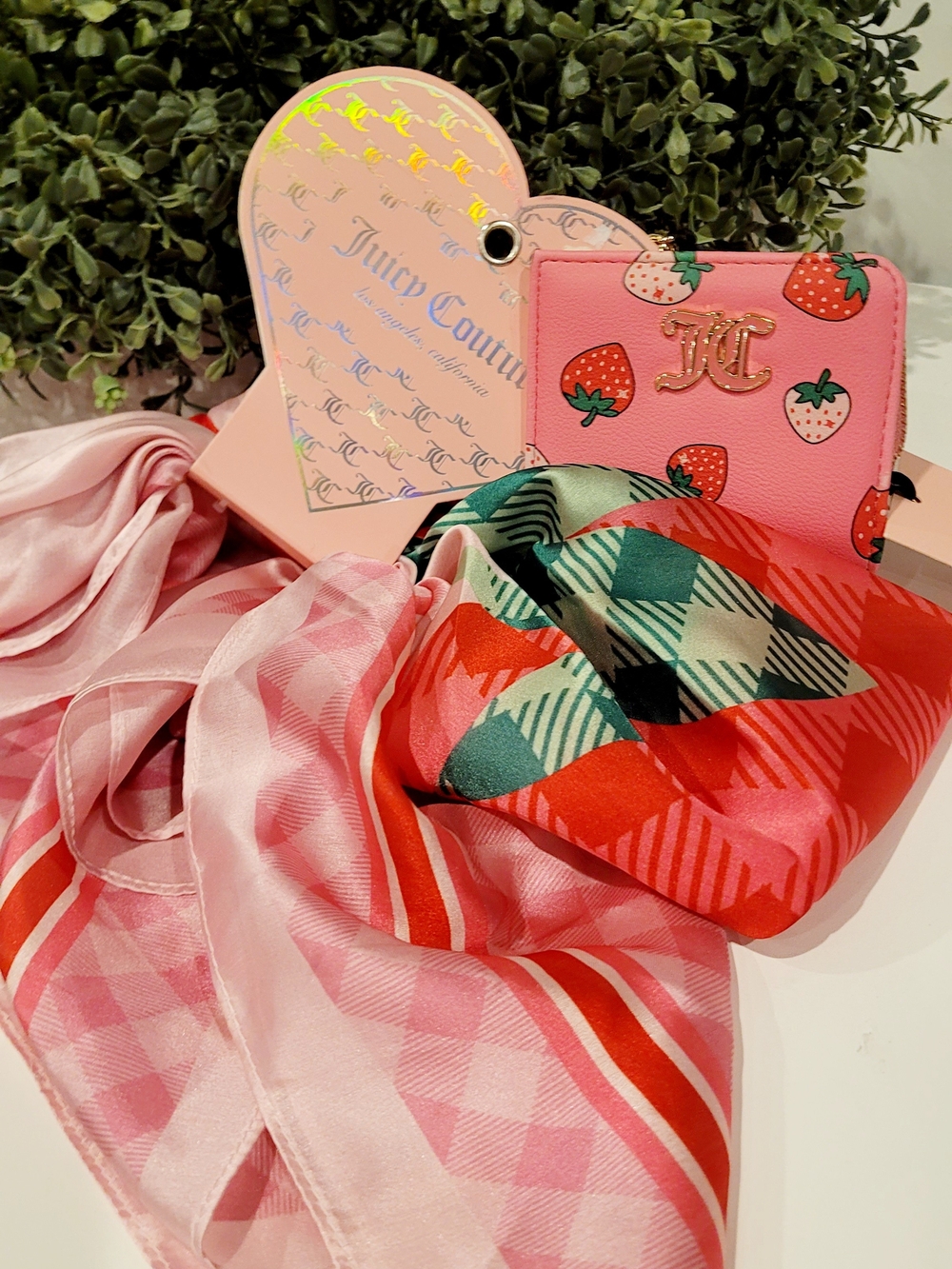 Juicy Couture Pink Strawberry Wallet & Scarf